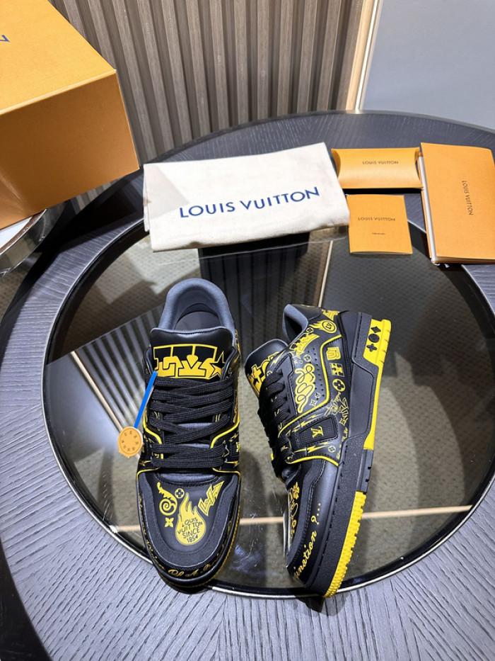 lovt sneaker