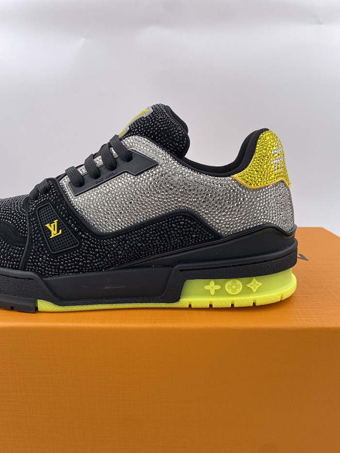 lovt sneaker