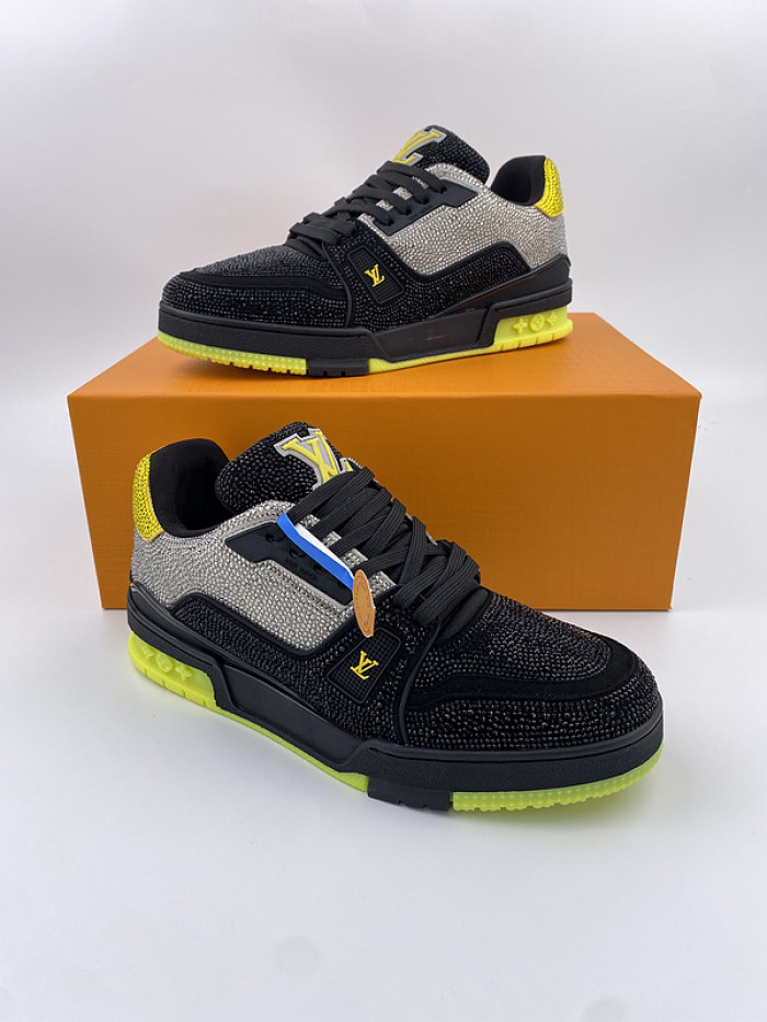 lovt sneaker