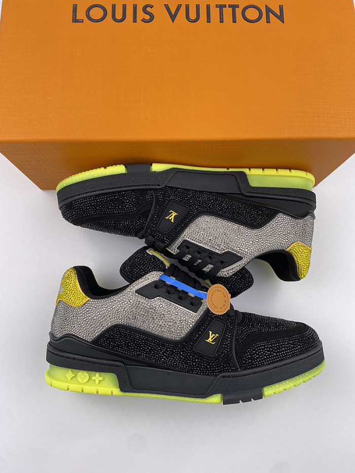 lovt sneaker