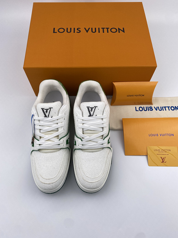 lovt sneaker