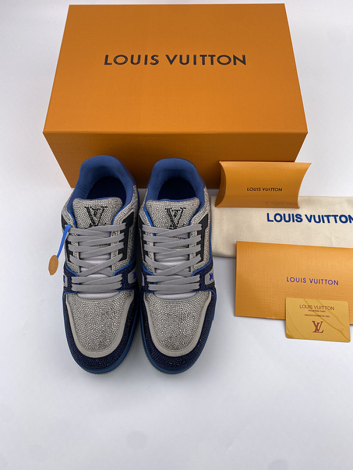 lovt sneaker