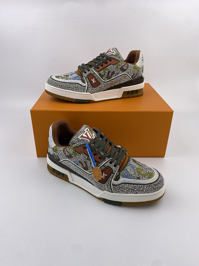 lovt sneaker