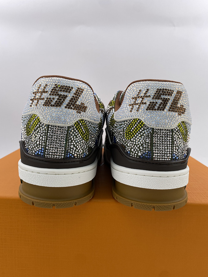 lovt sneaker