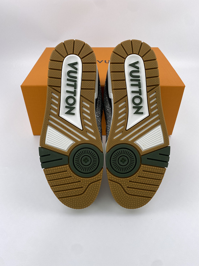lovt sneaker