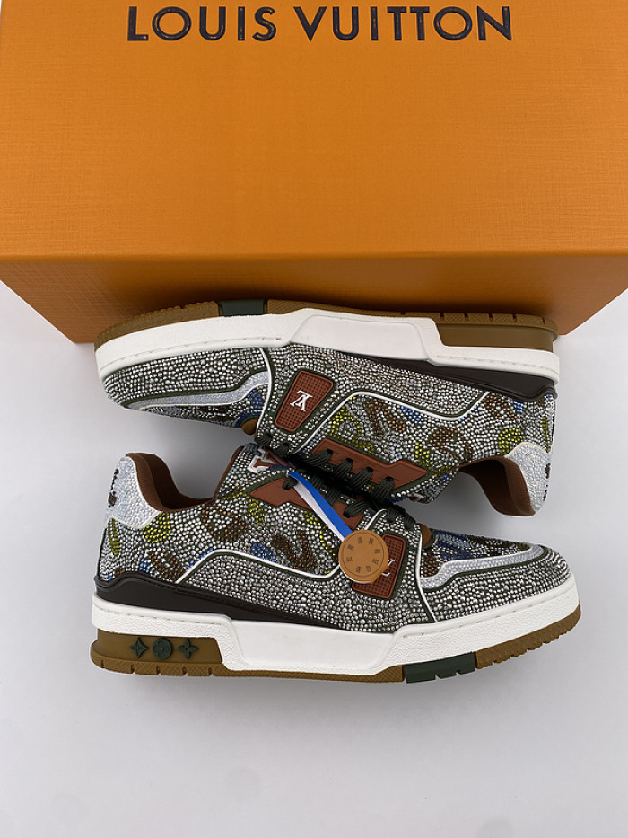 lovt sneaker