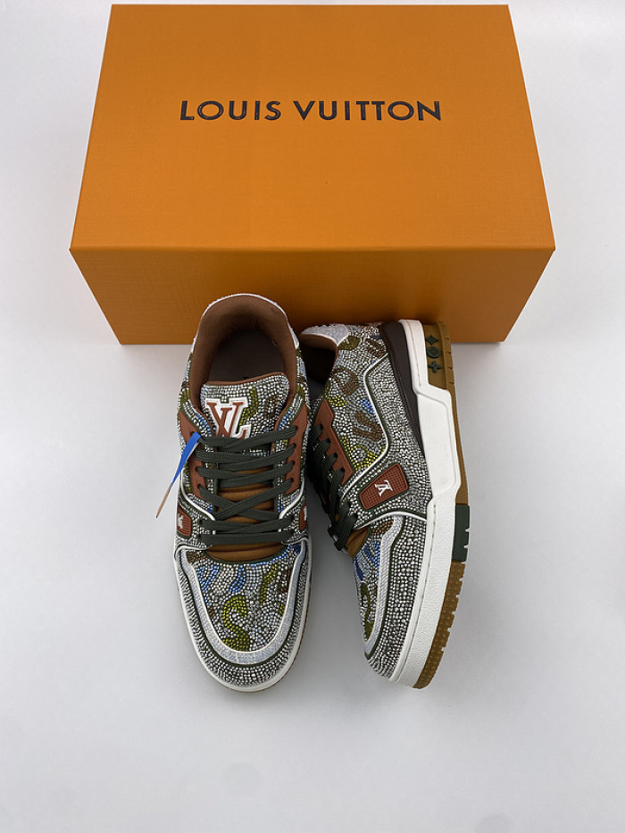 lovt sneaker