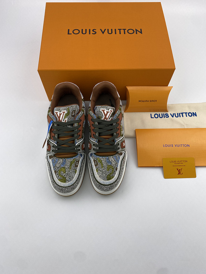 lovt sneaker