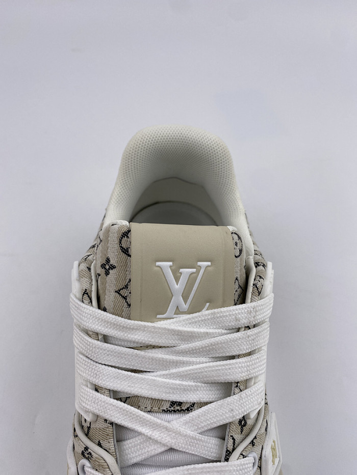 lovt sneaker