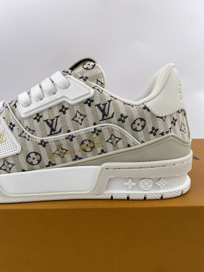 lovt sneaker