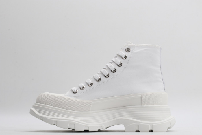 alex mcqu sneakers