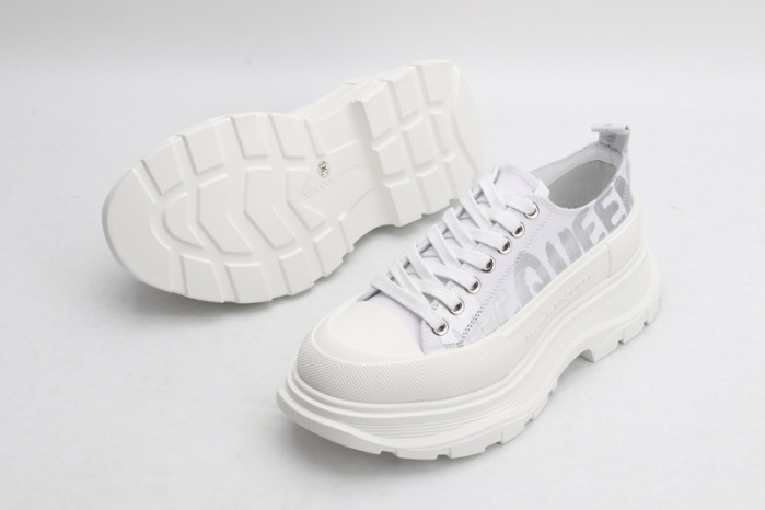 alex mcqu sneakers