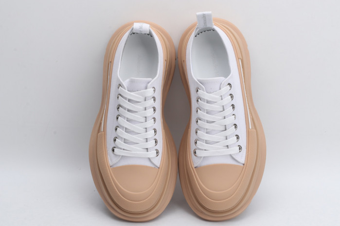 alex mcqu sneakers