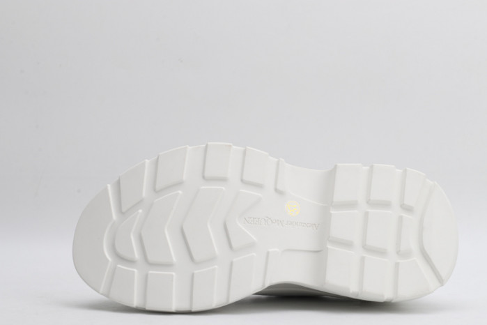 alex mcqu sneakers