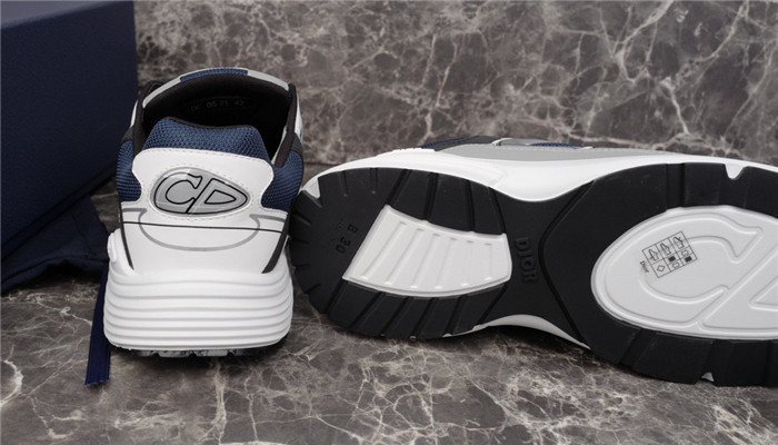 dr b30 trainer sneaker