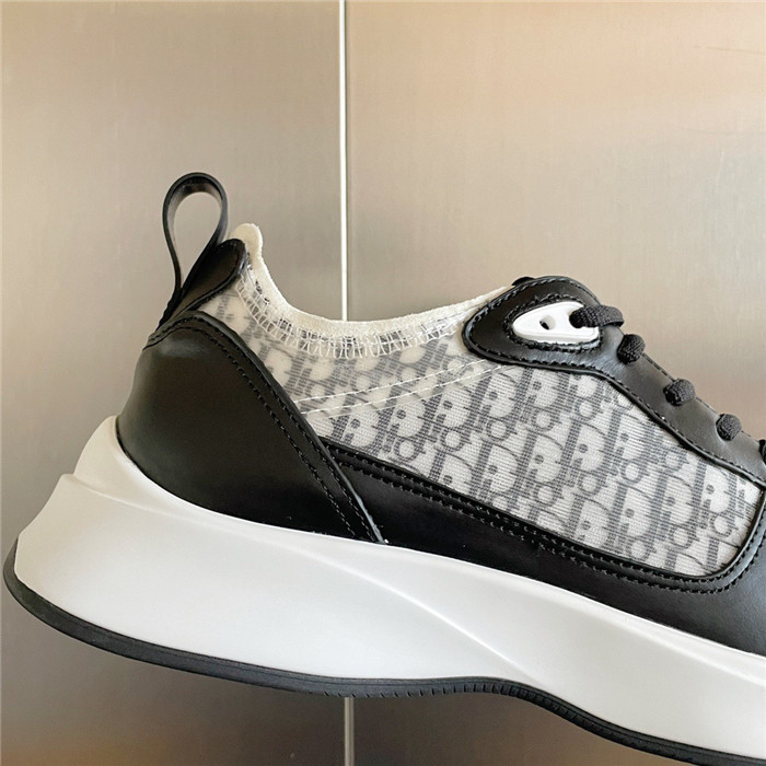 dr b25 trainer sneaker