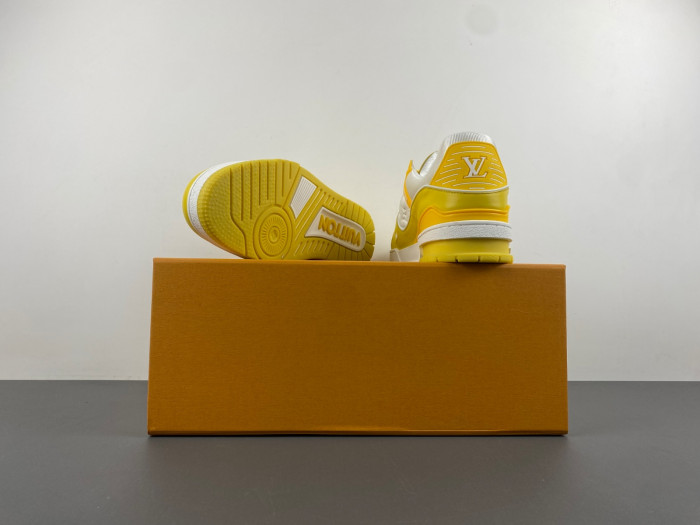 lovt sneaker