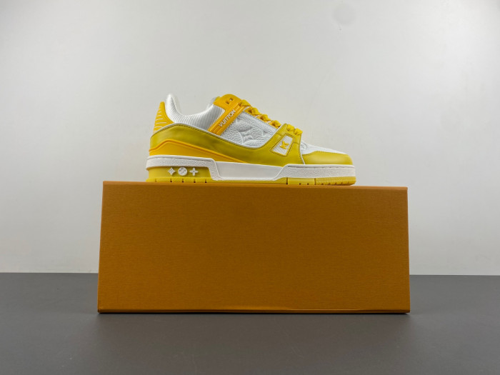 lovt sneaker