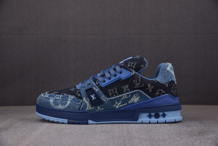 lovt sneaker