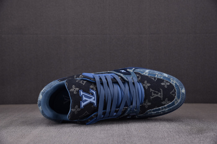 lovt sneaker