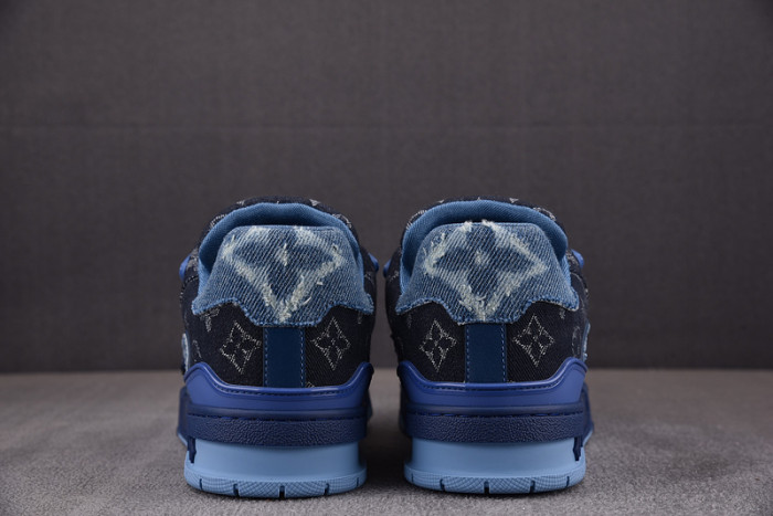 lovt sneaker