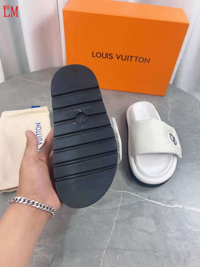 lovt slippers