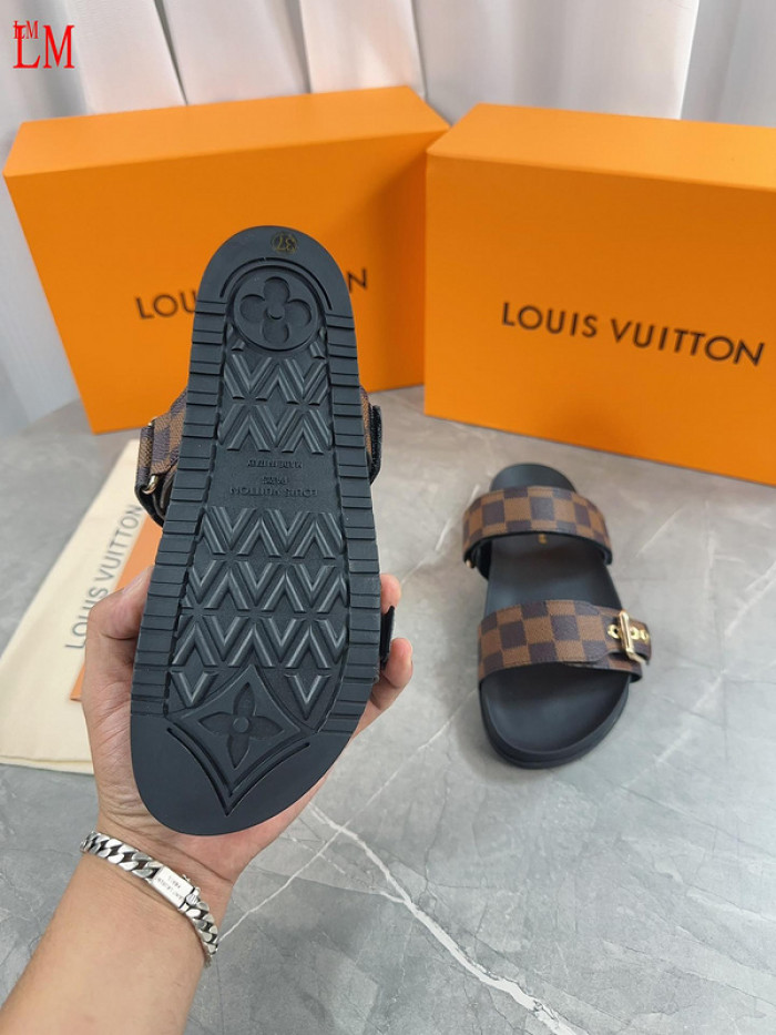 lovt slippers