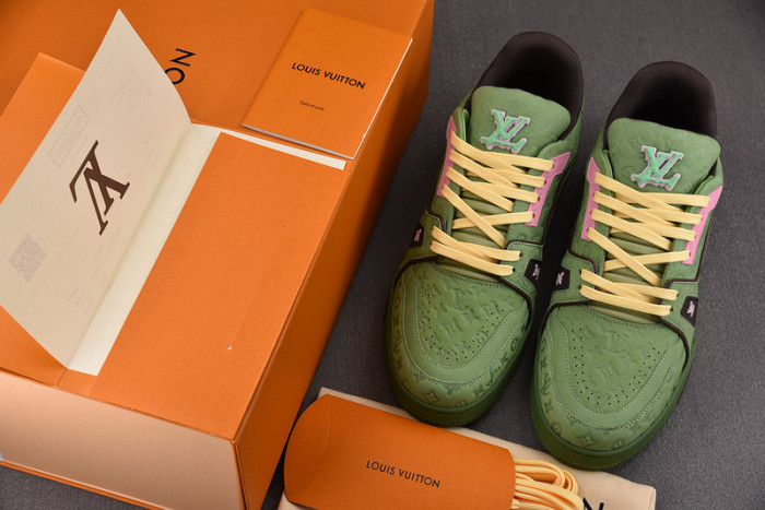 lovt sneaker
