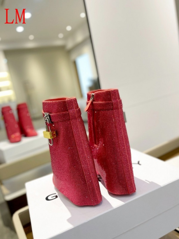 g1vency heel