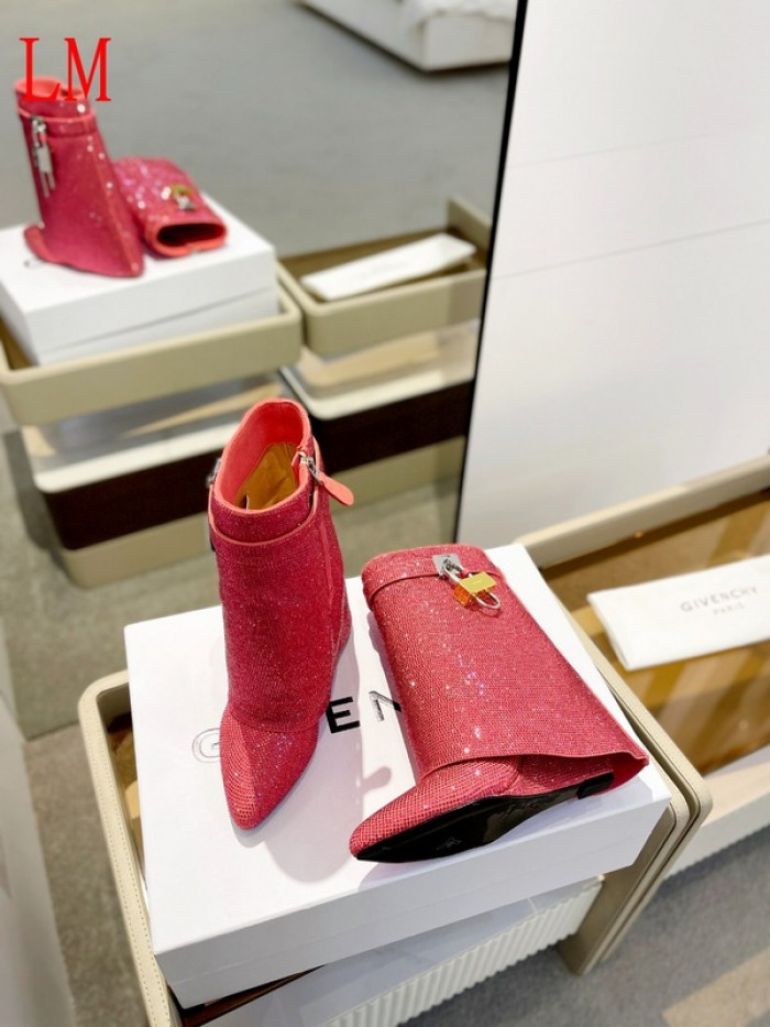 g1vency heel