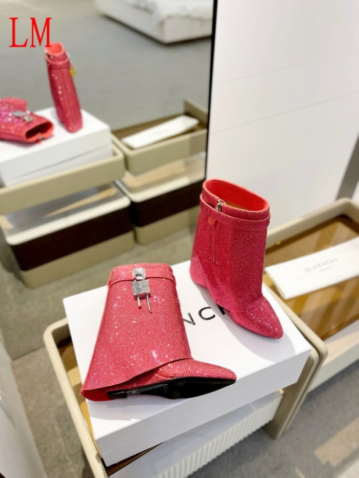 g1vency heel