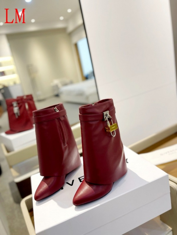g1vency heel