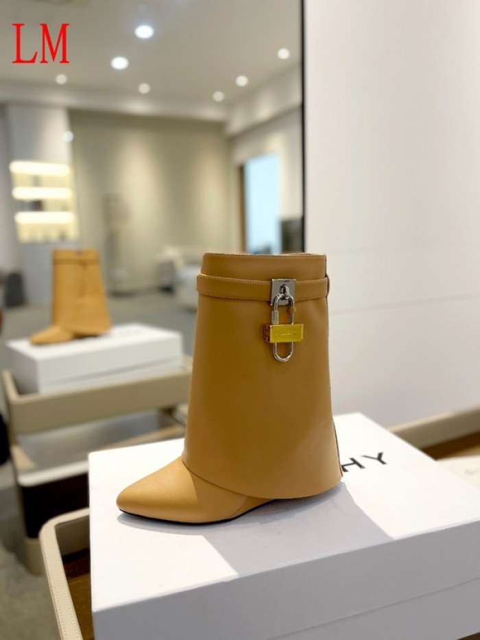 g1vency heel