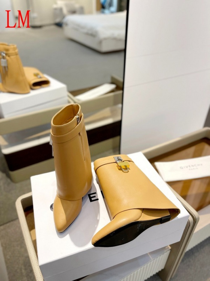 g1vency heel