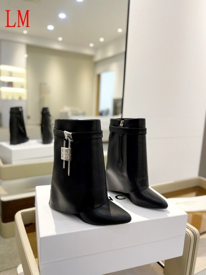 g1vency heel