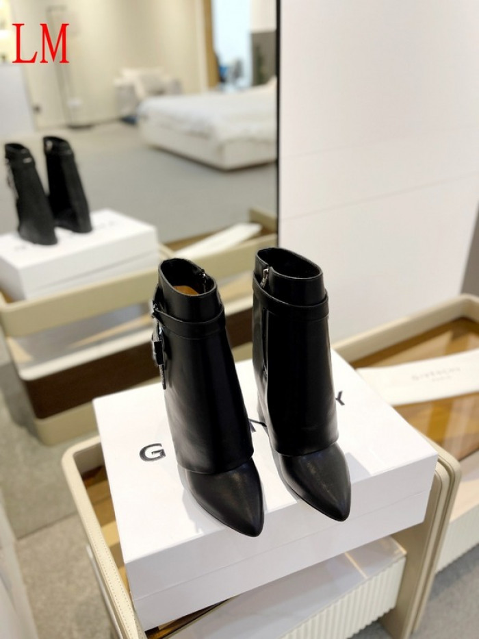 g1vency heel