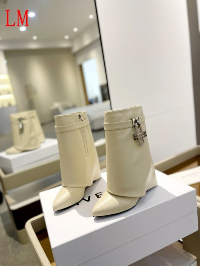 g1vency heel
