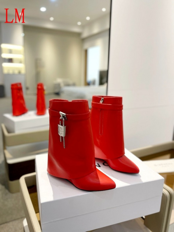 g1vency heel