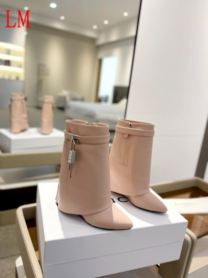 g1vency heel