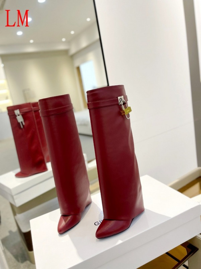 g1vency heel