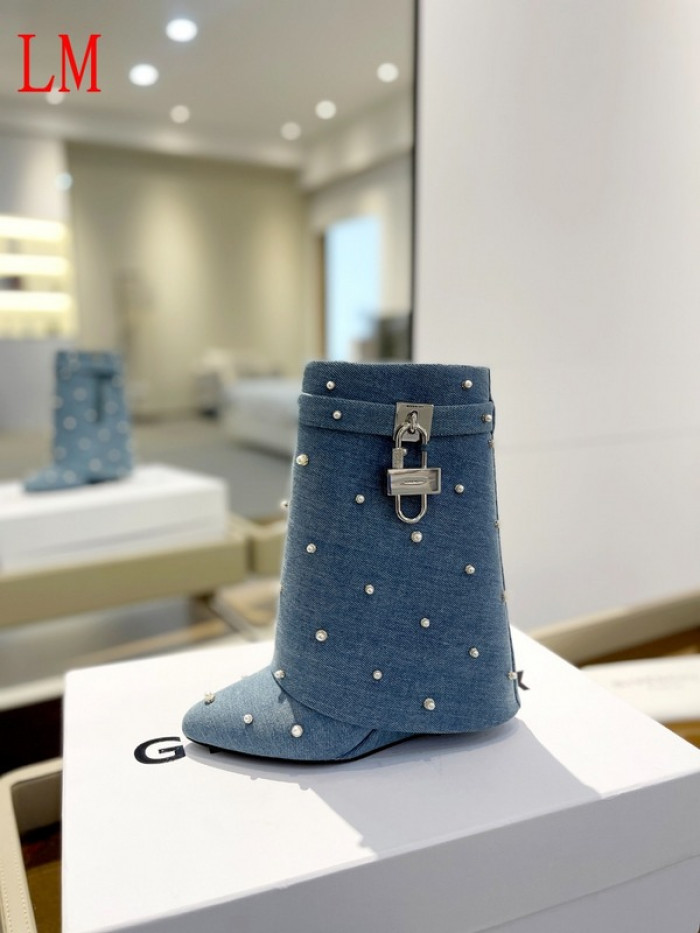 g1vency heel