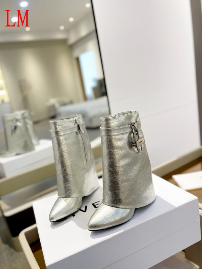 g1vency heel