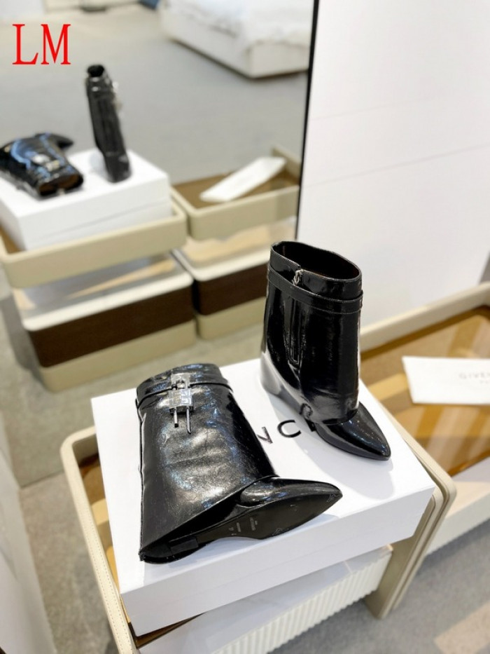 g1vency heel