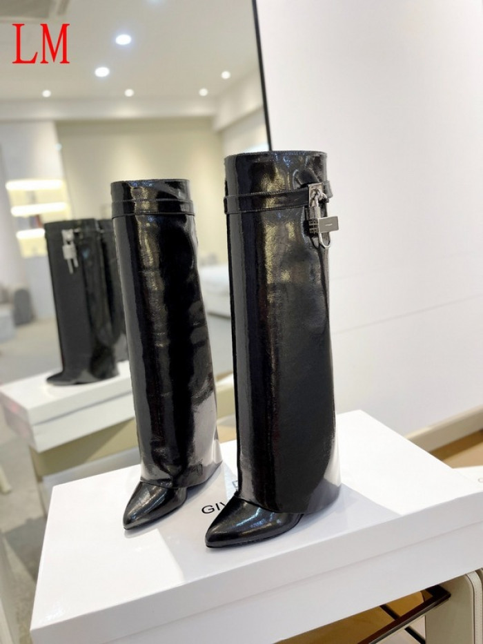 g1vency heel