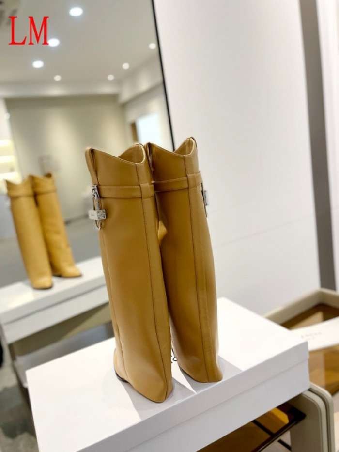g1vency heel