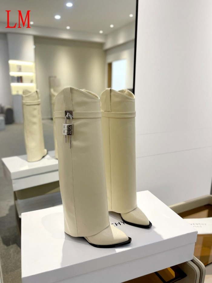 g1vency heel
