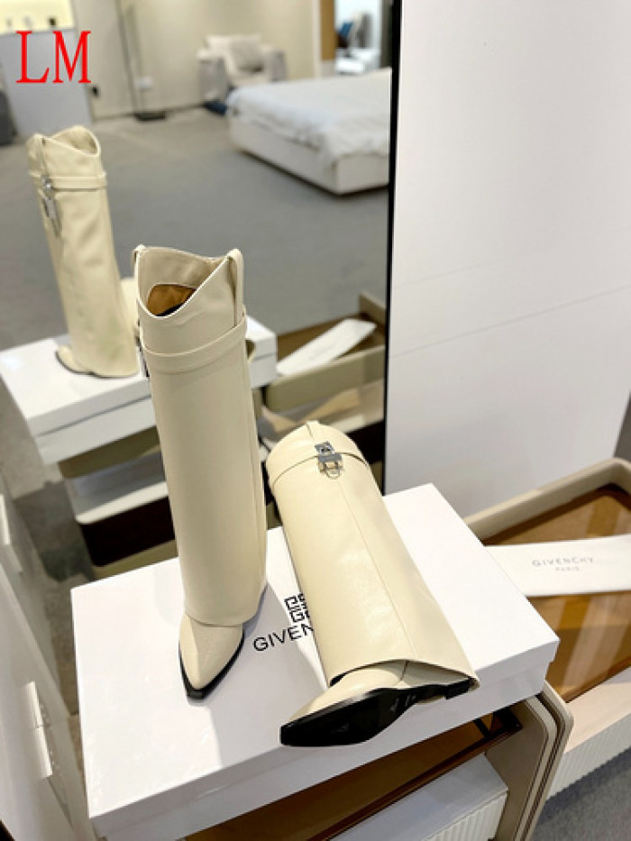g1vency heel