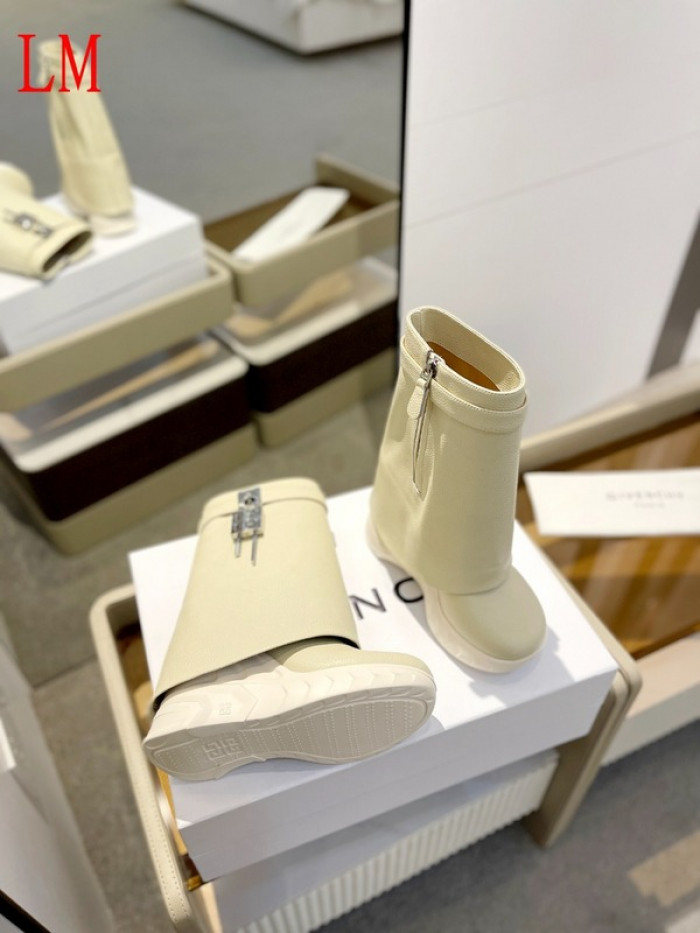 g1vency heel