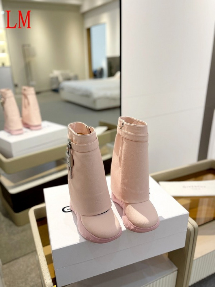 g1vency heel