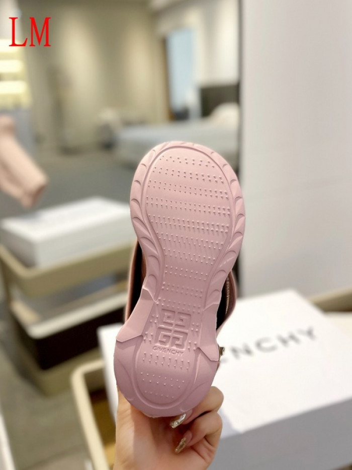 g1vency heel